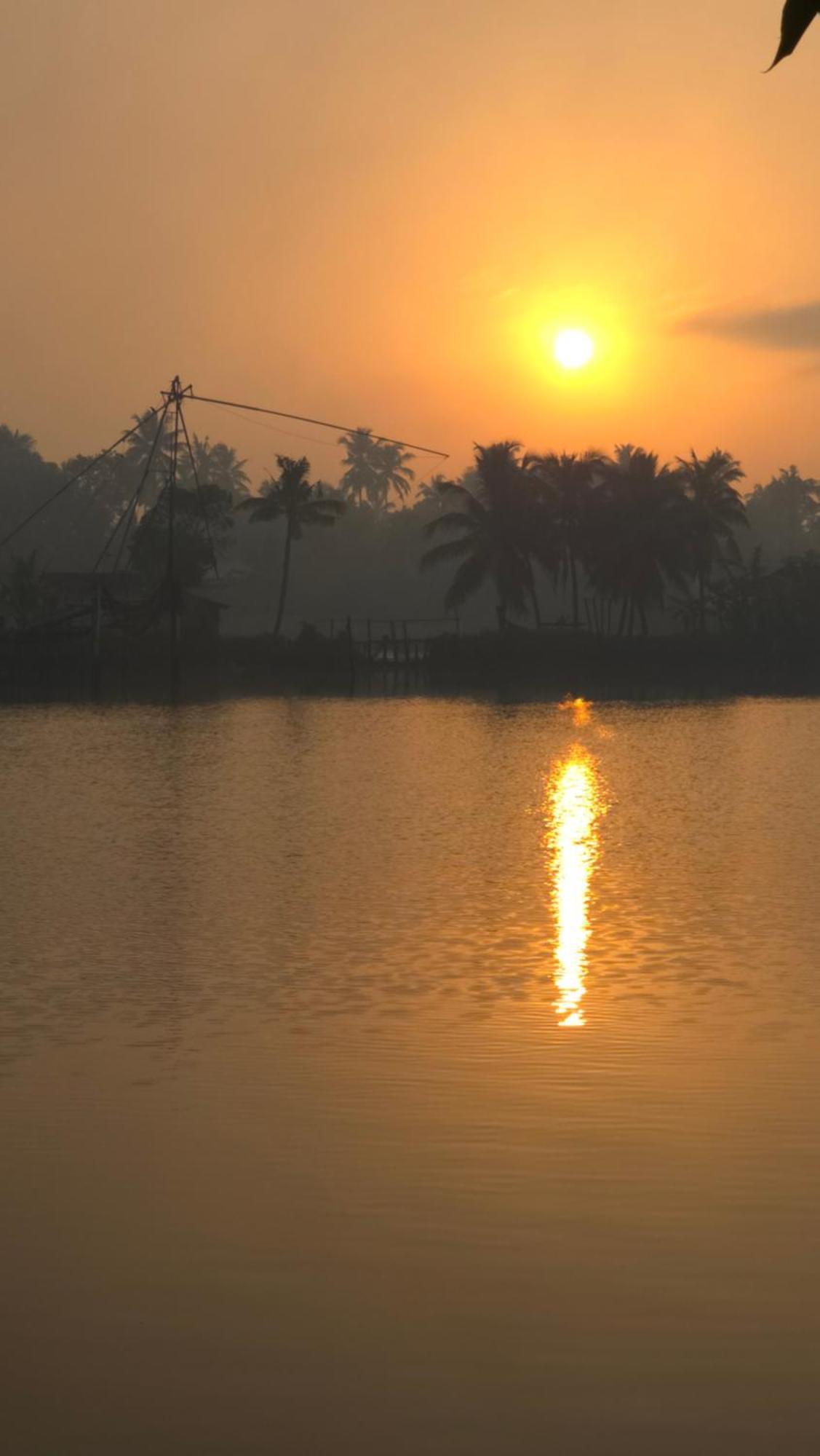 Pradeep'S Backwater Villa Kochi Exterior foto